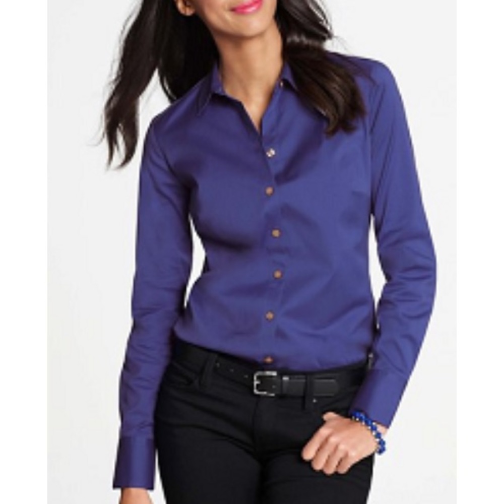 NWOT Stretch Button Down Fitted Shirts